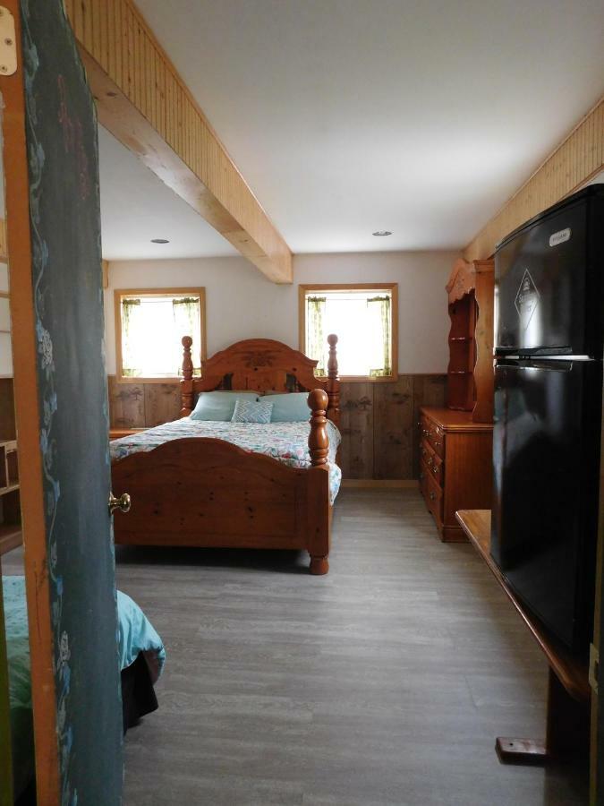 Rumford No View Farm B&B 외부 사진