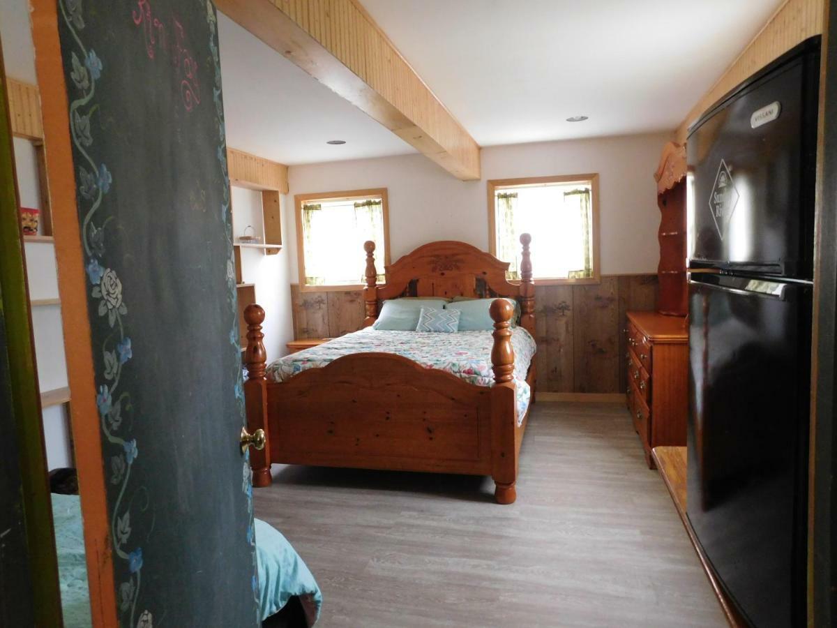 Rumford No View Farm B&B 외부 사진